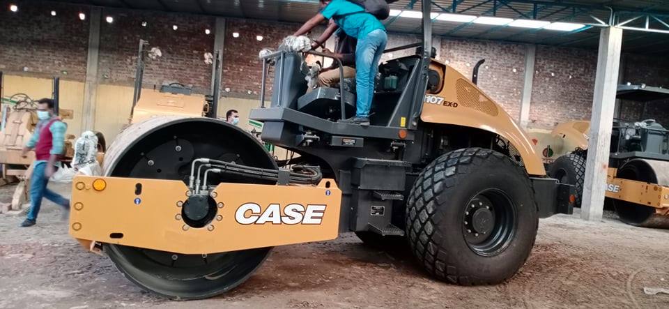CASE roller n vibrator 12 ton Rental in Bangladesh